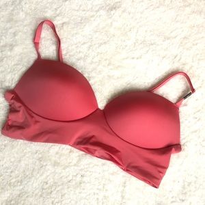 Victoria’s Secret Orange / Pink Bra Size Medium
